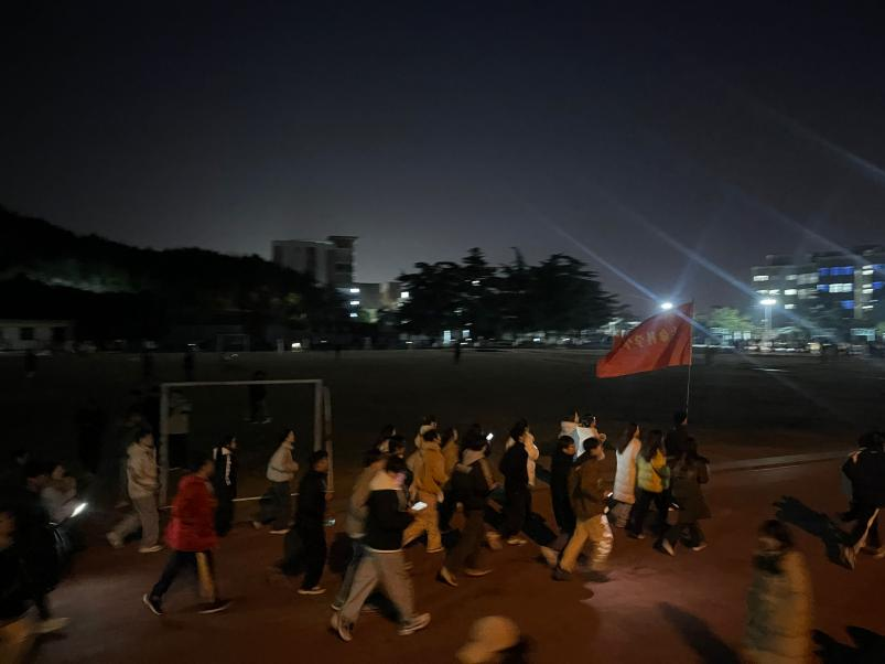 96a80a5ea0be469b987abf79664eb615.png 96a80a5ea0be469b987abf79664eb615.png